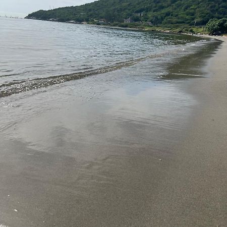 Bayfront Villa & Apartment Портмор Экстерьер фото